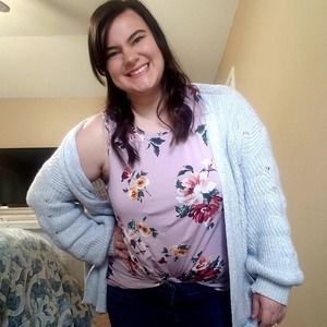 Meet your Posher, Ashley